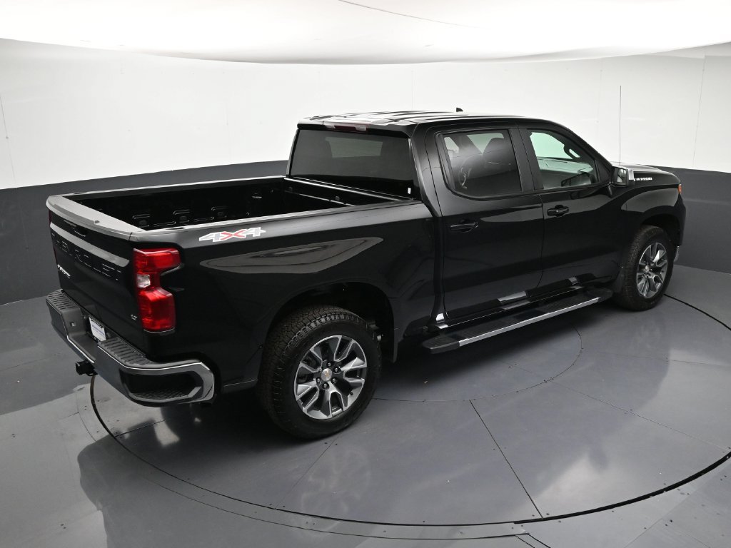 Used 2026 Chevrolet Silverado 1500 LT AWD/4WD image 19