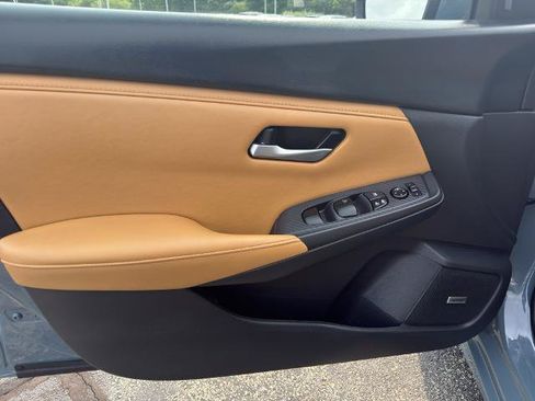 Certified 2025 Nissan Sentra SV w/ SV Premium Package FWD image 10