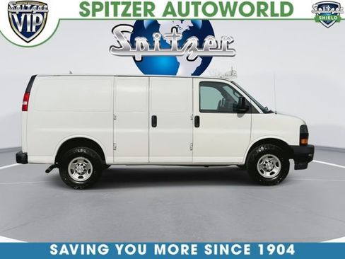 Used 2020 Chevrolet Express 2500 w/ Driver Convenience Package RWD image 10