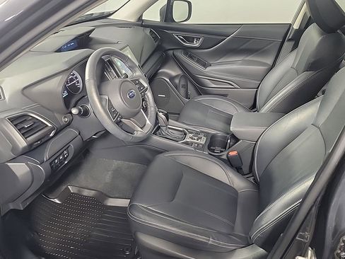 Used 2019 Subaru Forester Touring image 19