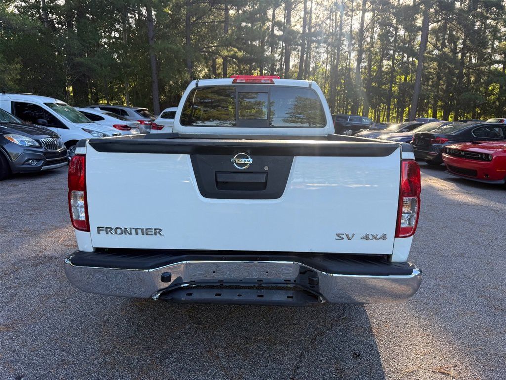 Used 2018 Nissan Frontier SV AWD/4WD image 6