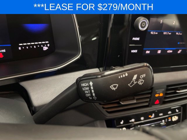 Used 2026 Volkswagen Jetta SE FWD image 18
