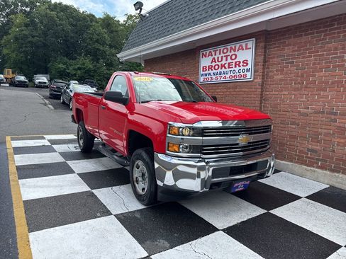 Used 2018 Chevrolet Silverado 2500 W/T RWD image 1
