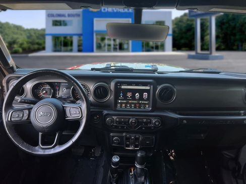 Used 2022 Jeep Wrangler Unlimited Sport AWD/4WD image 30