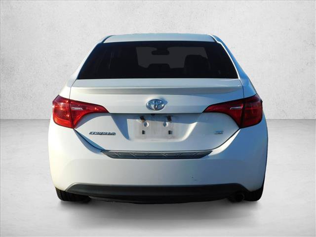 Used 2017 Toyota Corolla SE w/ Carpet Mat Package (TMS) FWD image 6