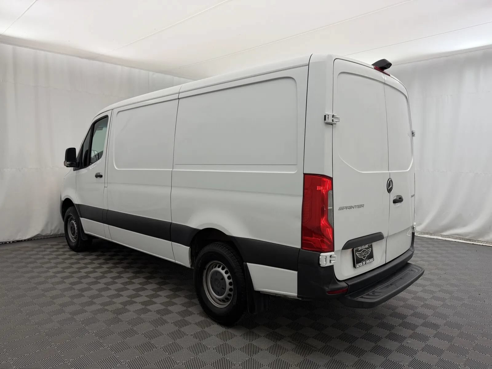 Used 2019 Mercedes-Benz Sprinter 2500 image 11