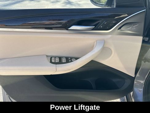 Used 2024 BMW X3 xDrive30i w/ Premium Package w/ZPA image 17