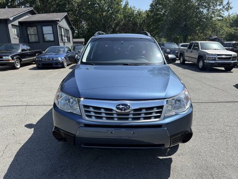 Used 2012 Subaru Forester 2.5X w/ Alloy Wheel Pkg AWD/4WD image 3