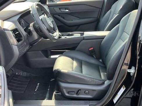 Used 2022 Nissan Rogue SL w/ SL Premium Package FWD image 13