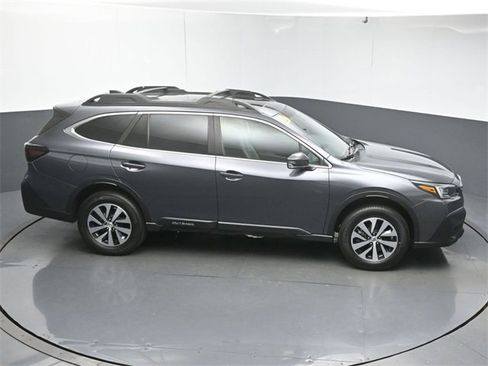Used 2022 Subaru Outback Premium image 52