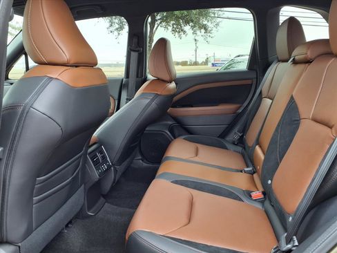 New 2026 Subaru Forester Touring image 9