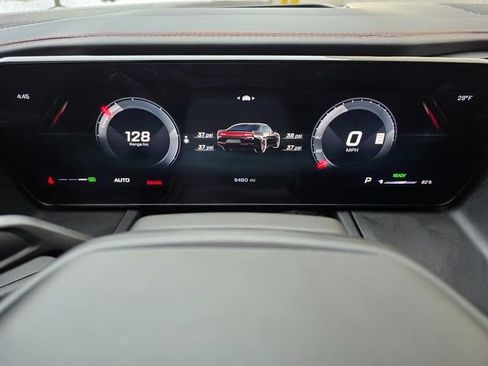 Used 2024 Dodge Charger Daytona Scat Pack w/ Plus Group AWD/4WD image 39
