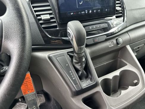 Used 2024 Ford Transit 350 XLT image 22