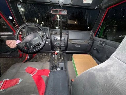 Used 2003 Jeep Wrangler Sport image 7