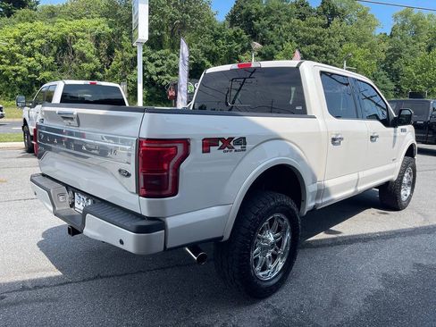 Used 2016 Ford F150 Platinum w/ Equipment Group 701A Luxury AWD/4WD image 8
