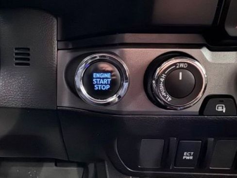 Certified 2023 Toyota Tacoma TRD Sport image 5