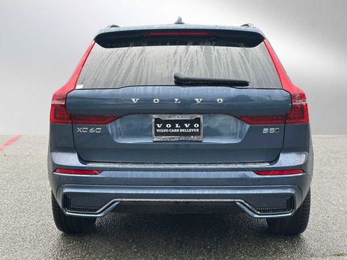 New 2026 Volvo XC60 B5 Ultra w/ Protection Package Premier image 4