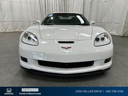 Used 2011 Chevrolet Corvette Grand Sport w/ Preferred Equipment Group RWD image 3