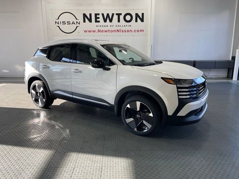 New 2026 Nissan Kicks SR w/ SR Premium Package image 1