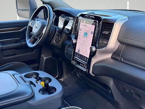 Used 2024 RAM 2500 Laramie image 6