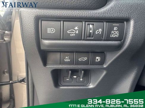 Used 2025 Toyota Land Cruiser image 16