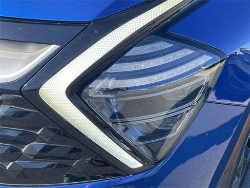 Certified 2024 Kia Sportage EX image 14