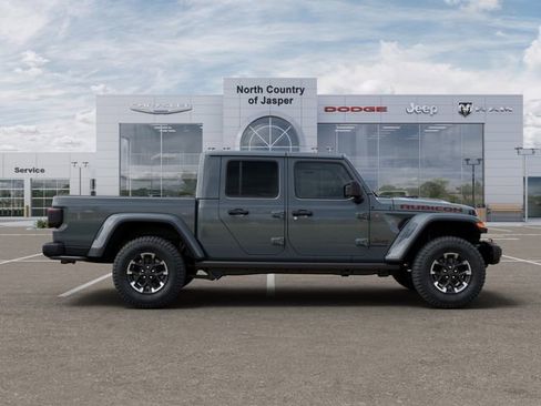 New 2025 Jeep Gladiator Rubicon image 21