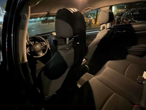 Used 2016 Honda Civic LX image 4