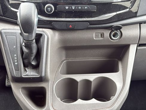 Used 2023 Ford Transit 350 XLT image 24