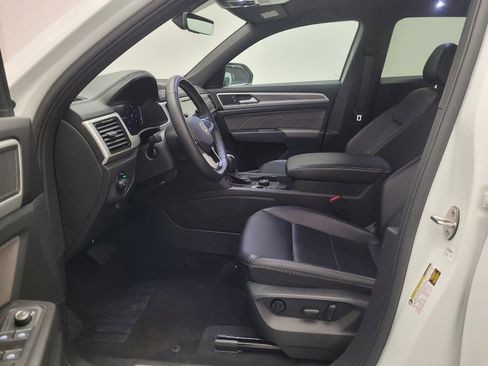 Used 2022 Volkswagen Atlas Cross Sport SE w/ Panoramic Sunroof Package AWD/4WD image 17