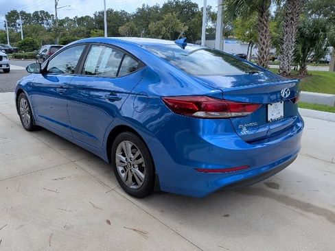 Used 2018 Hyundai Elantra SEL FWD image 12