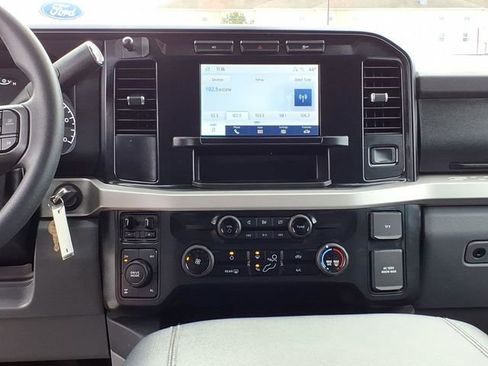 Certified 2024 Ford F250 XLT w/ 360-Degree Camera Package AWD/4WD image 14