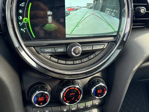 Used 2025 MINI Cooper Countryman S w/ Comfort Package Max image 14