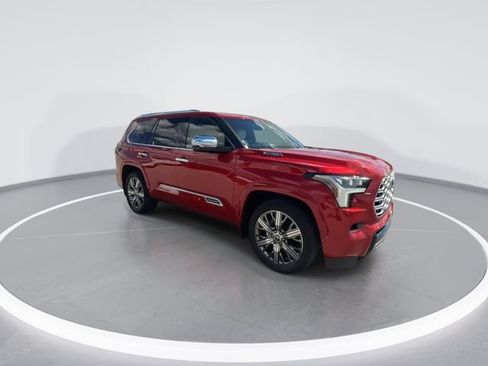 Used 2023 Toyota Sequoia Capstone AWD/4WD image 2
