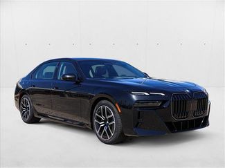New 2025 BMW 760i xDrive video 3