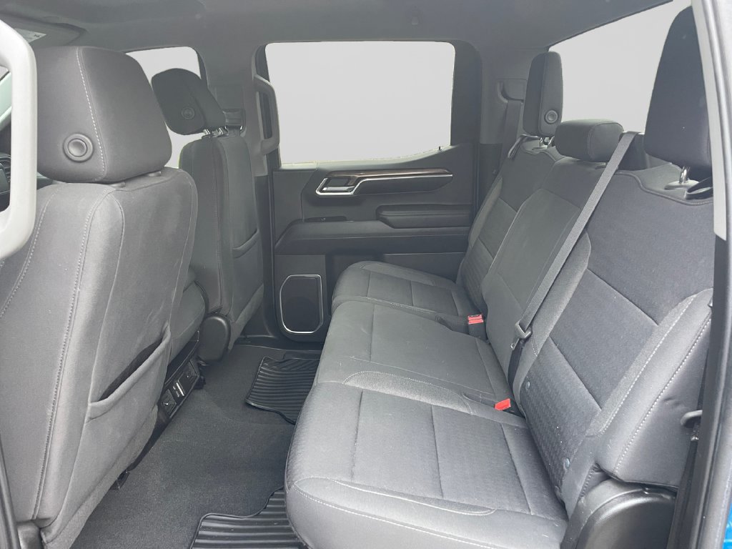 Used 2022 Chevrolet Silverado 1500 RST w/ LPO, Dark Essentials Package AWD/4WD image 19
