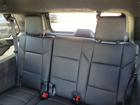 Used 2023 Cadillac Escalade Luxury image 16