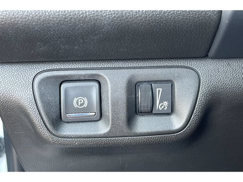 Used 2023 GMC Acadia SLT AWD/4WD image 41
