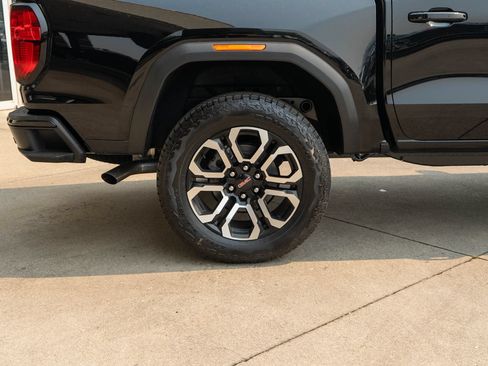 New 2026 GMC Canyon AT4 w/ Technology Plus Package AWD/4WD image 31
