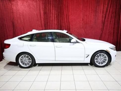 Used 2014 BMW 328i Gran Turismo xDrive AWD/4WD image 8