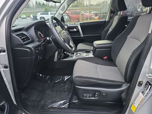 Used 2024 Toyota 4Runner SR5 image 21