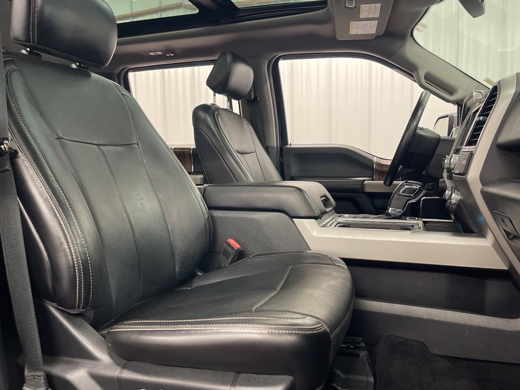 Used 2018 Ford F150 Lariat w/ Equipment Group 502A Luxury AWD/4WD image 21
