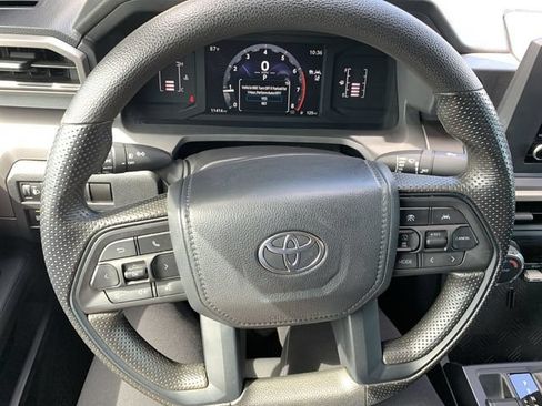Certified 2024 Toyota Tacoma SR5 AWD/4WD image 19