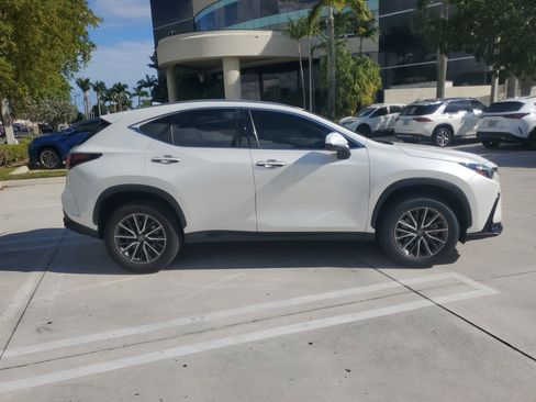 Used 2024 Lexus NX 250 FWD w/ Premium Package image 10