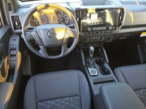 New 2026 Nissan Frontier SV w/ Tow Package image 3