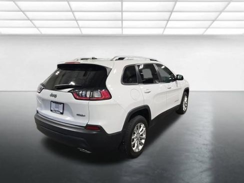 Used 2019 Jeep Cherokee Latitude w/ Cold Weather Group image 5