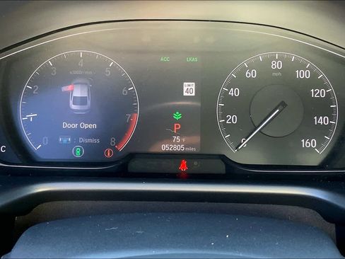 Used 2019 Honda Accord Sport image 25