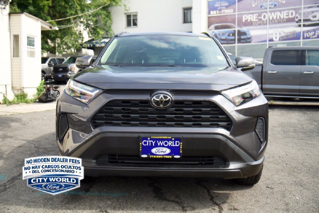 Used 2025 Toyota RAV4 XLE w/ Weather Package AWD/4WD image 2