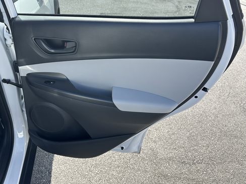 Used 2023 Hyundai Kona SEL image 18