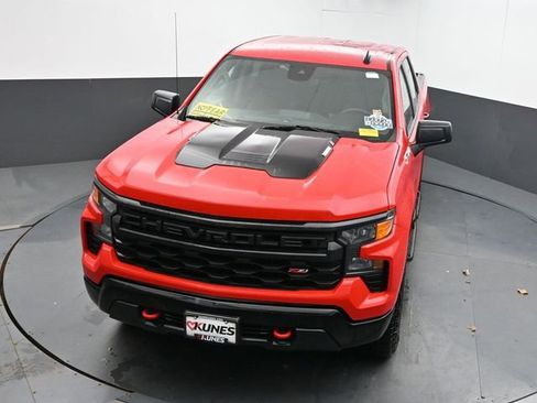 Used 2024 Chevrolet Silverado 1500 Custom Trail Boss AWD/4WD image 38